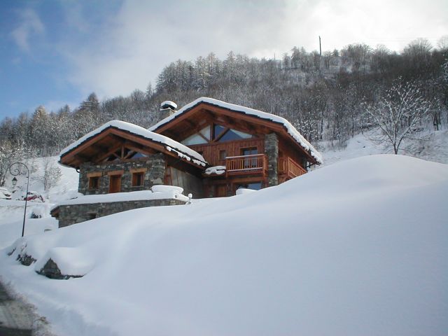 enseveli sous la neige
